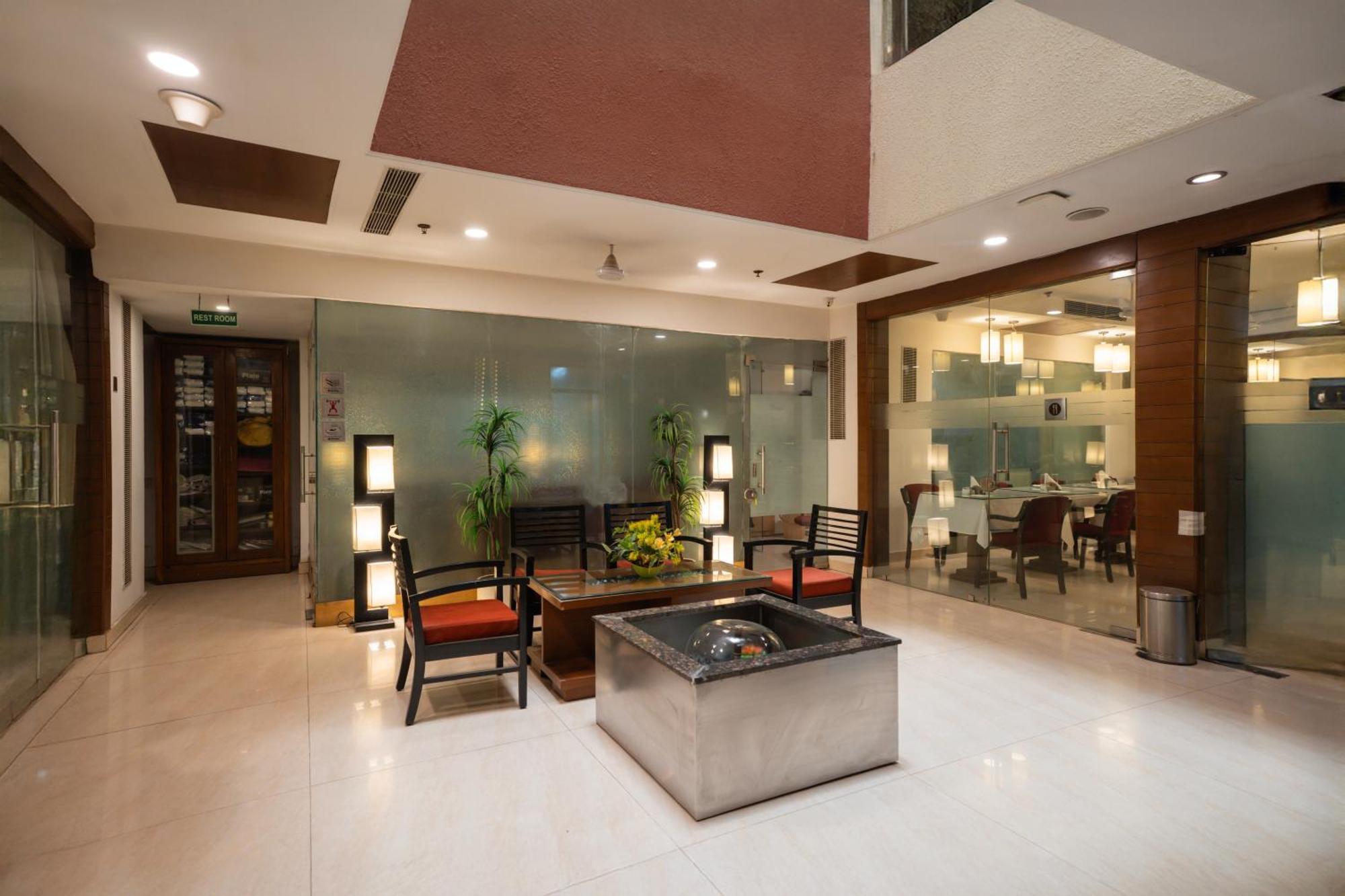 Ahuja Residency Cyber City II غورغاون المظهر الخارجي الصورة